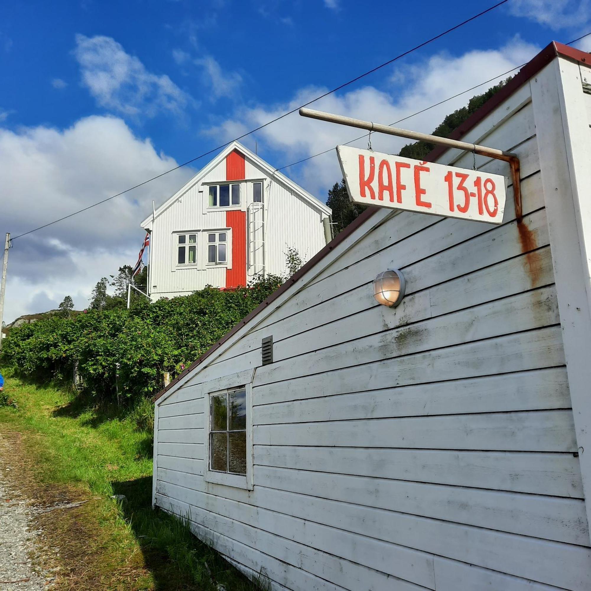 Bed and Breakfast Ulvesund Fyr Raudeberg Экстерьер фото