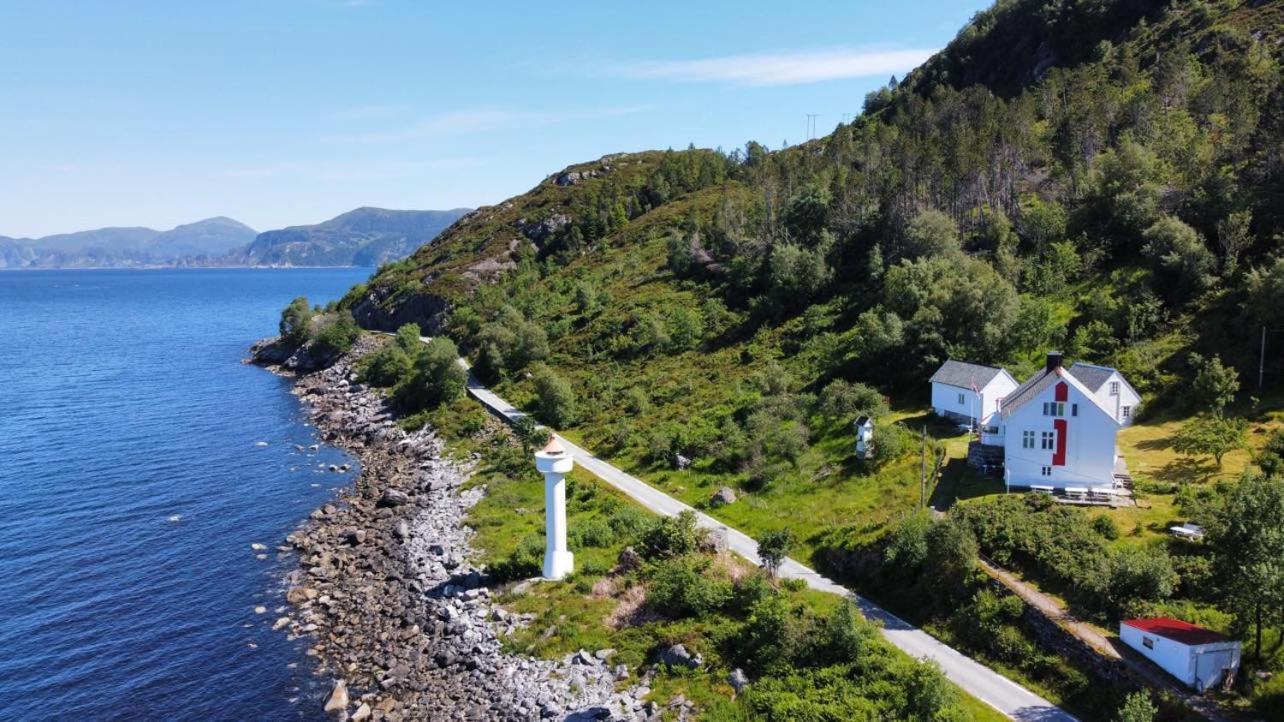 Bed and Breakfast Ulvesund Fyr Raudeberg Экстерьер фото