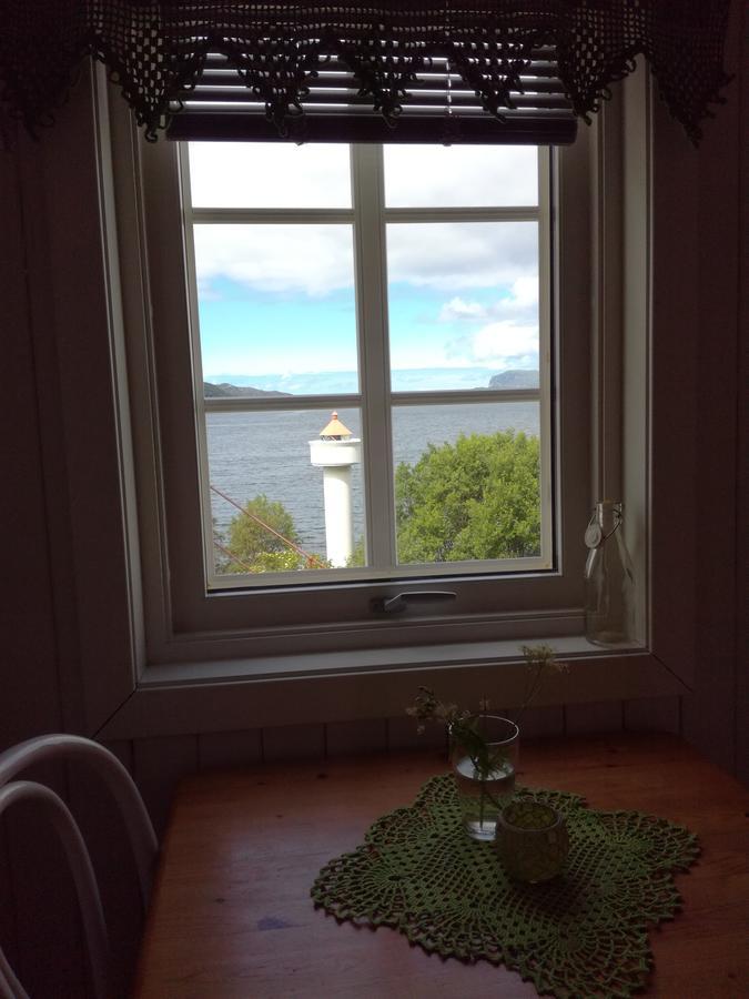 Bed and Breakfast Ulvesund Fyr Raudeberg Экстерьер фото