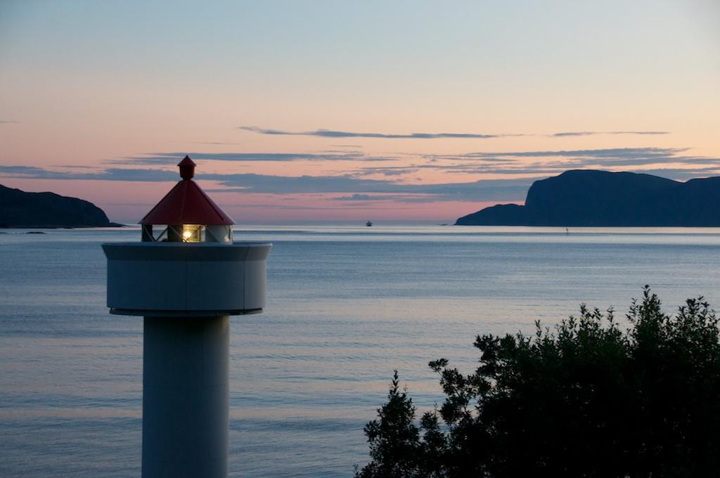 Bed and Breakfast Ulvesund Fyr Raudeberg Экстерьер фото
